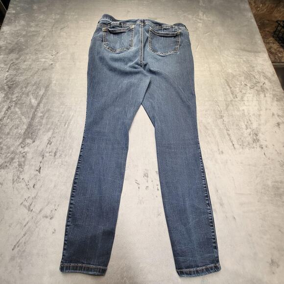 Torrid Jeans Womens 14R Blue Bombshell Skinny Stretch Denim High Rise Wash - Picture 9 of 10